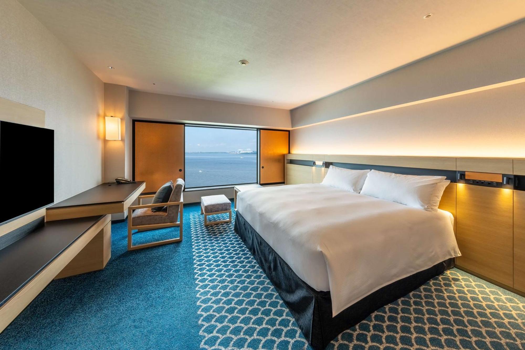 Hilton Tokyo Bay Hotel Urajaszu Kültér fotó